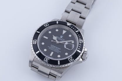 2001 Rolex Submariner Date Black | Stainless Steel Watch 16610 40mm